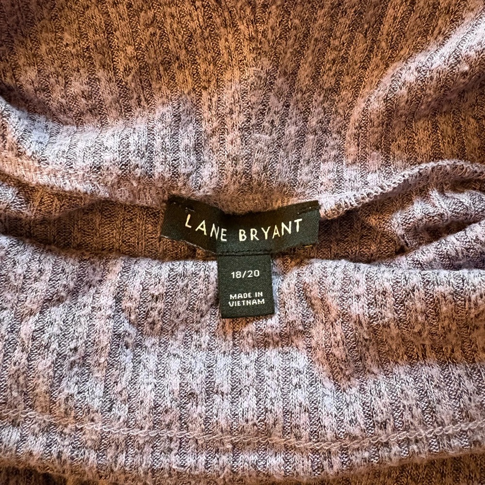 Lane Bryant Plus Size Purple Cowl Neck Long-sleeve Pullover Size 18/20 - Picture 2 of 3
